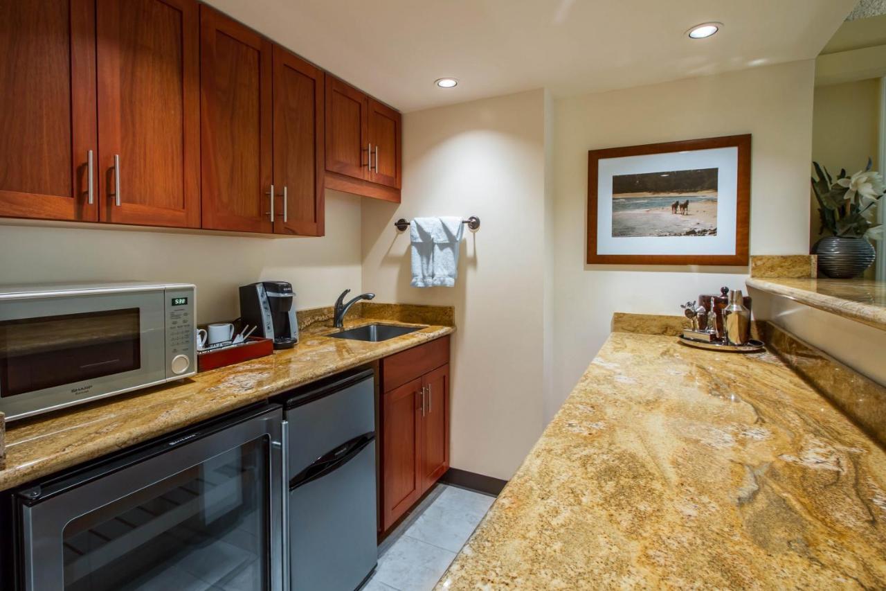 The Equus Honolulu Exterior foto